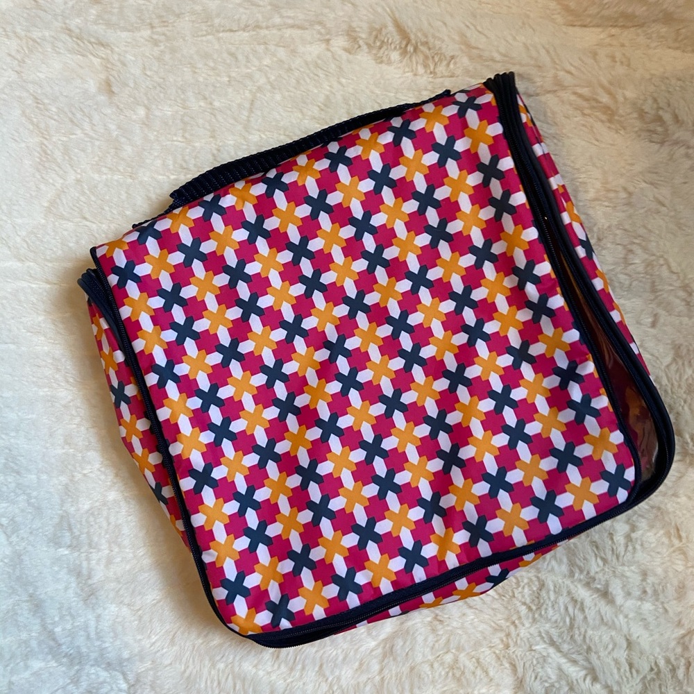Thirty-one Hanging Traveler Case | Tropical Twist